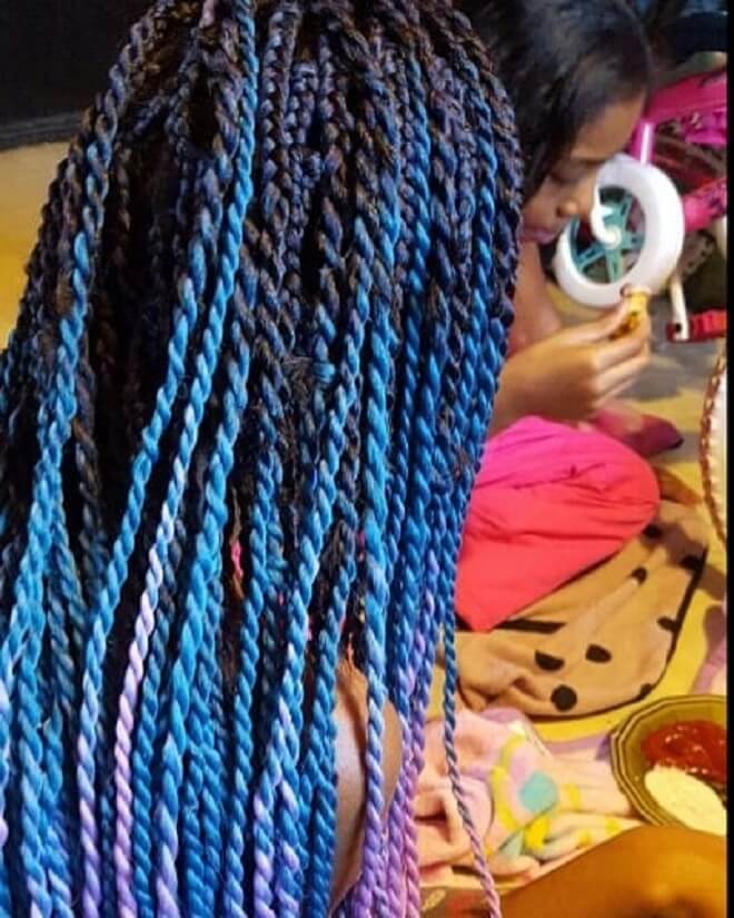 Color in Blue Twist